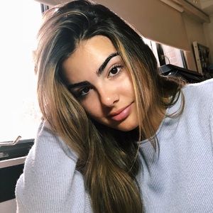 Meet your Posher, Francesca